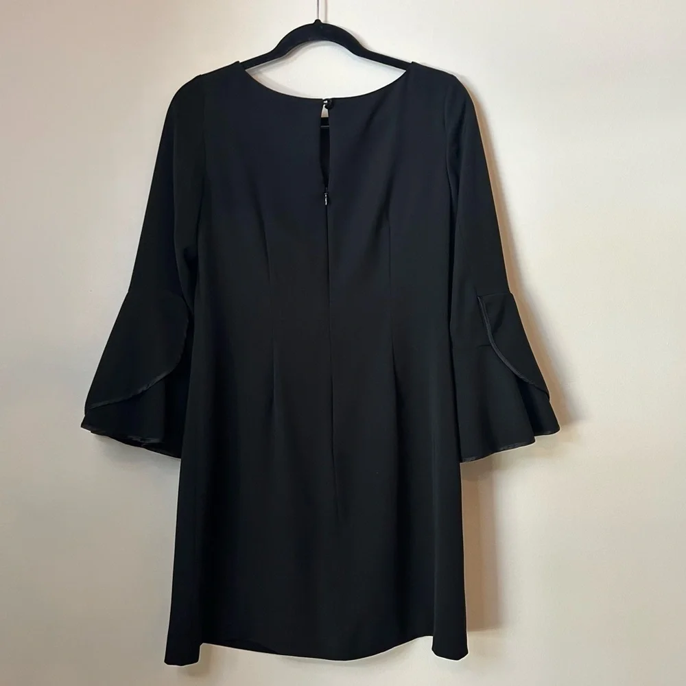 WHITE House Black‎ Market Ruffle Bell Sleeve Sheath Dress Women's 4